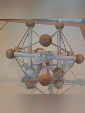 Manhattan toy Sqwish classic baby sensory toy